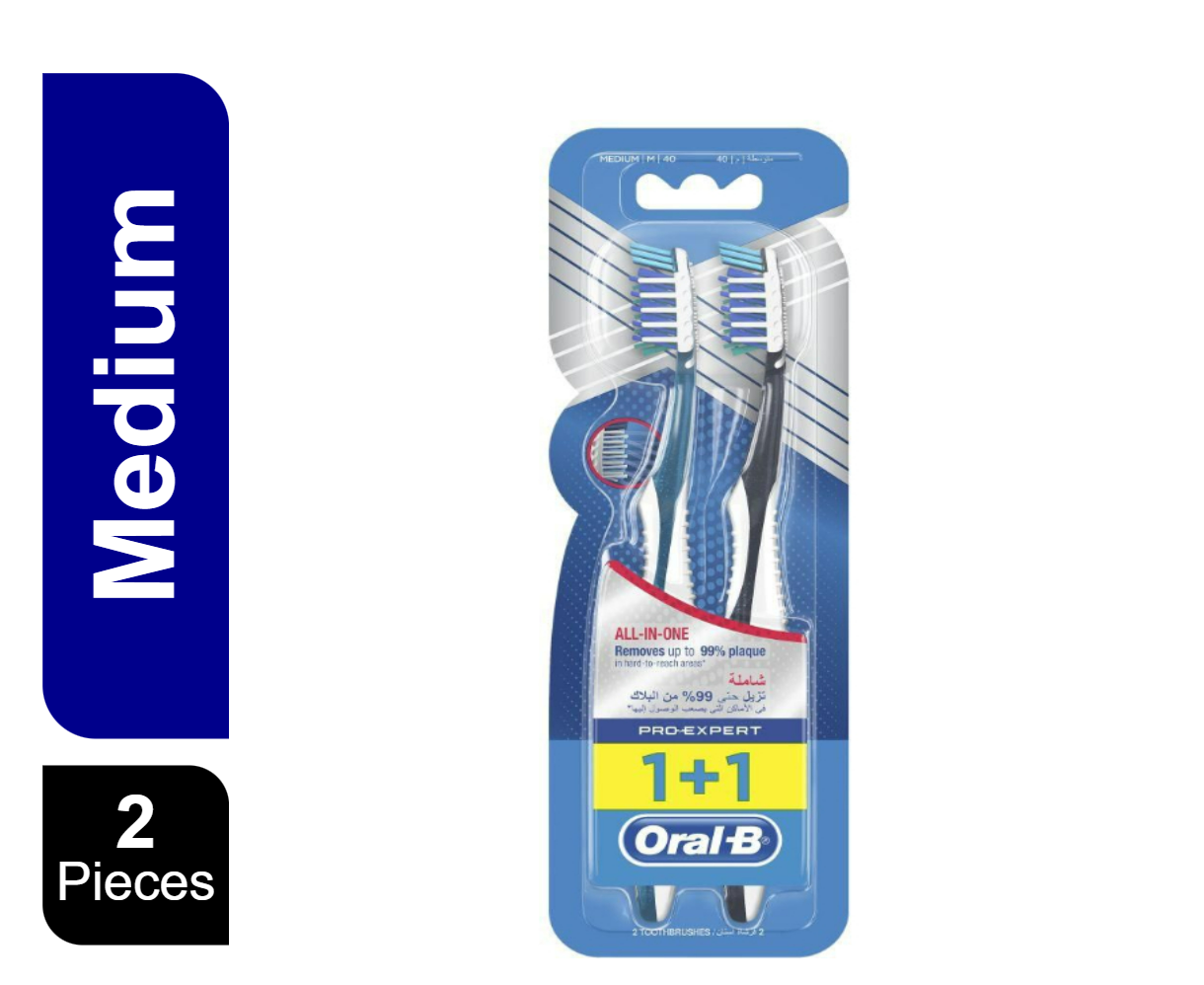 Oral-B Pro Expert Medium Toothbrush, 2 Pieces