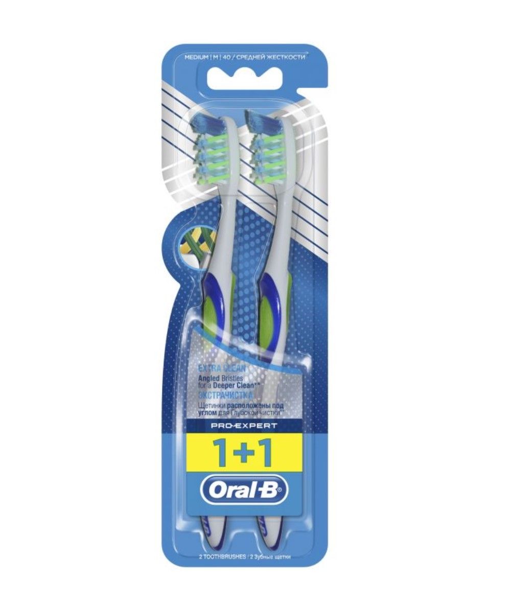 Oral-B Extra Clean Medium Toothbrush, 2 Pieces